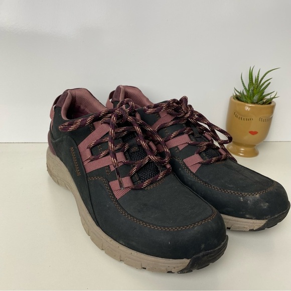 Clarks Shoes - Clarks Sneakers Wave Range size 9